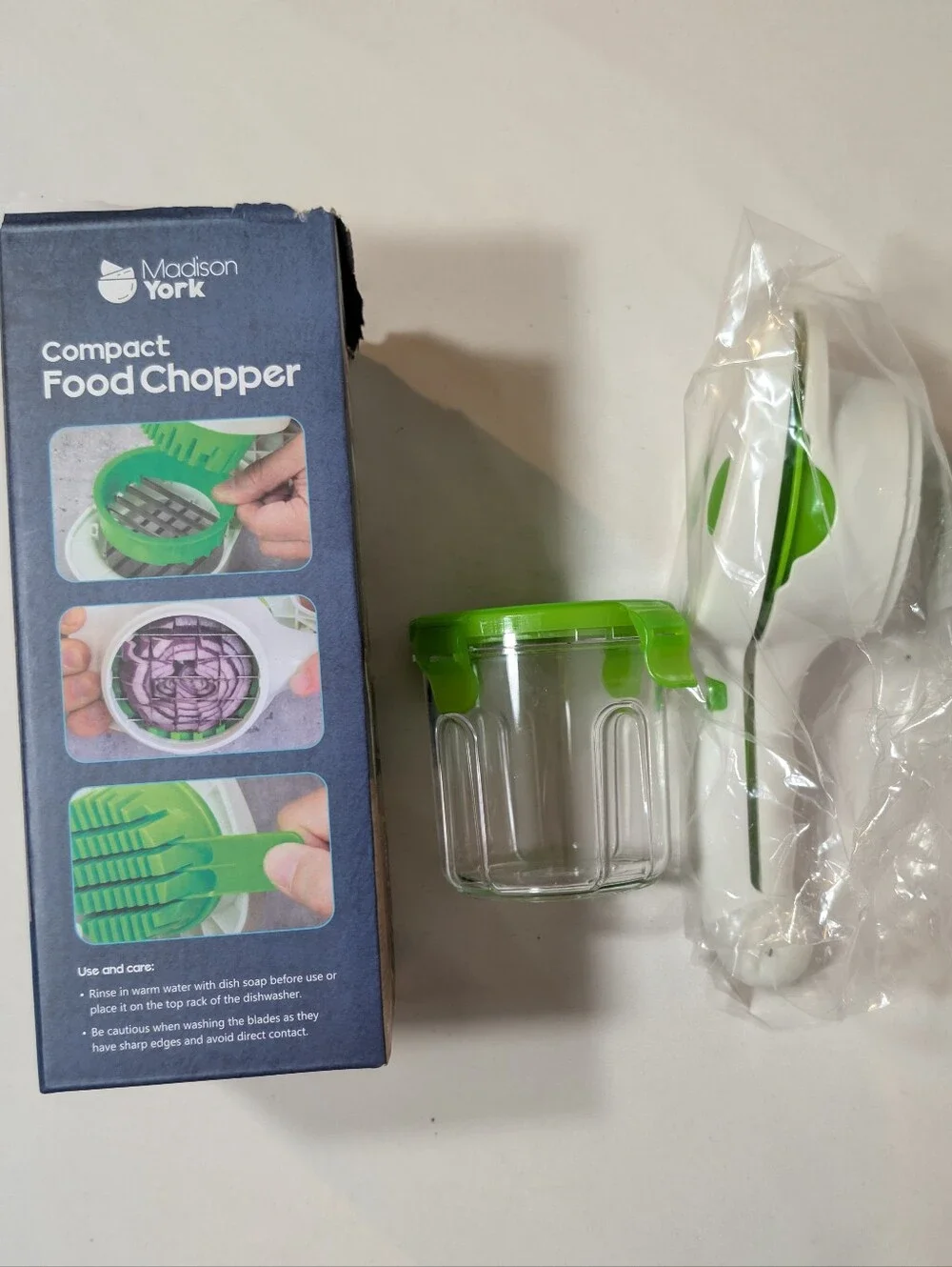New Manual Compact Food Chopper Dishwasher Safe Stainless Steel BPA Free
